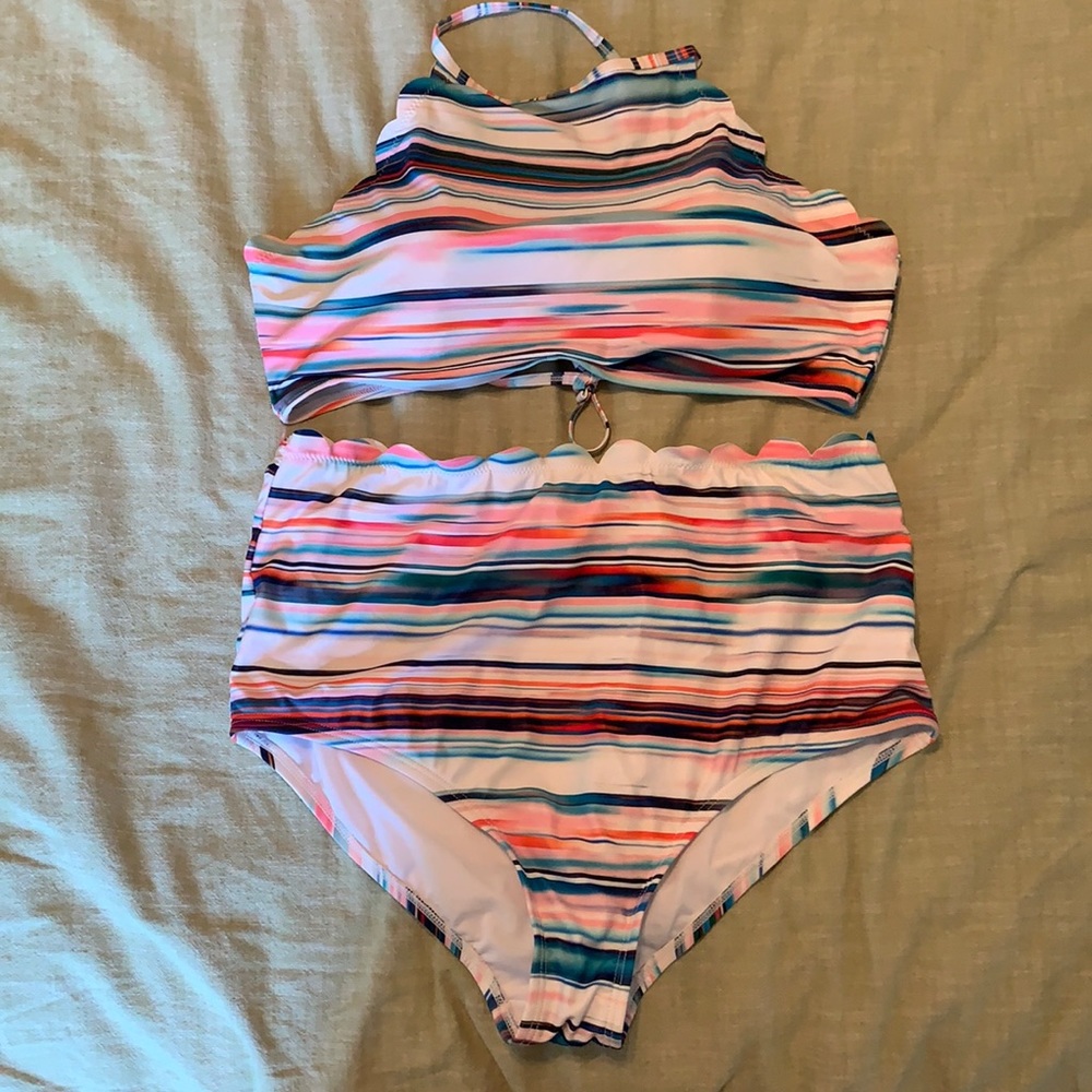 High waisted bikini